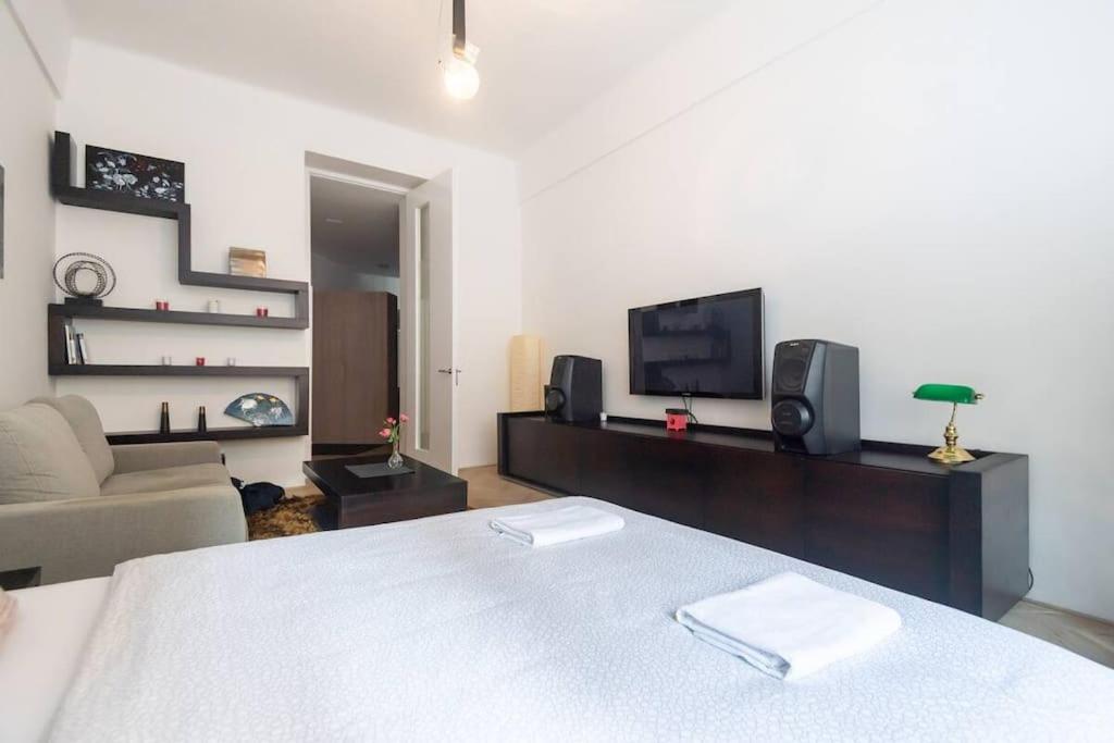 Modern Apartment Old Town Prague