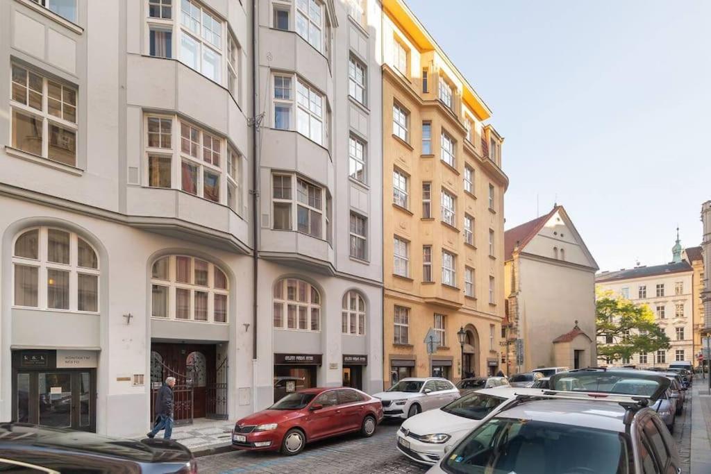 Modern Apartment Old Town Prague