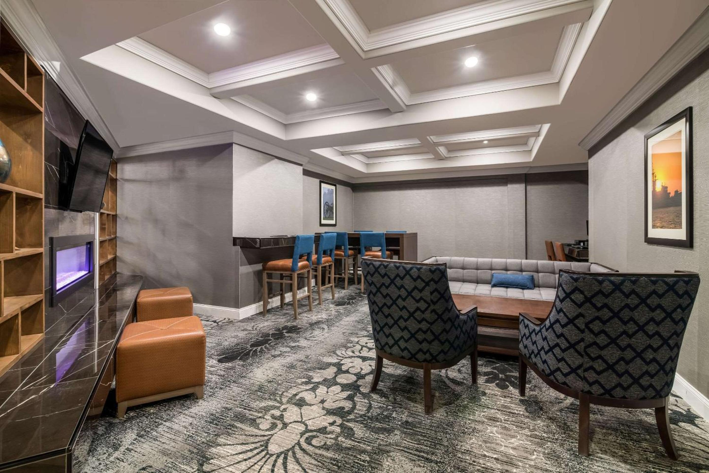 Comfort Inn & Suites Plattsburgh - Morrisonville view 3