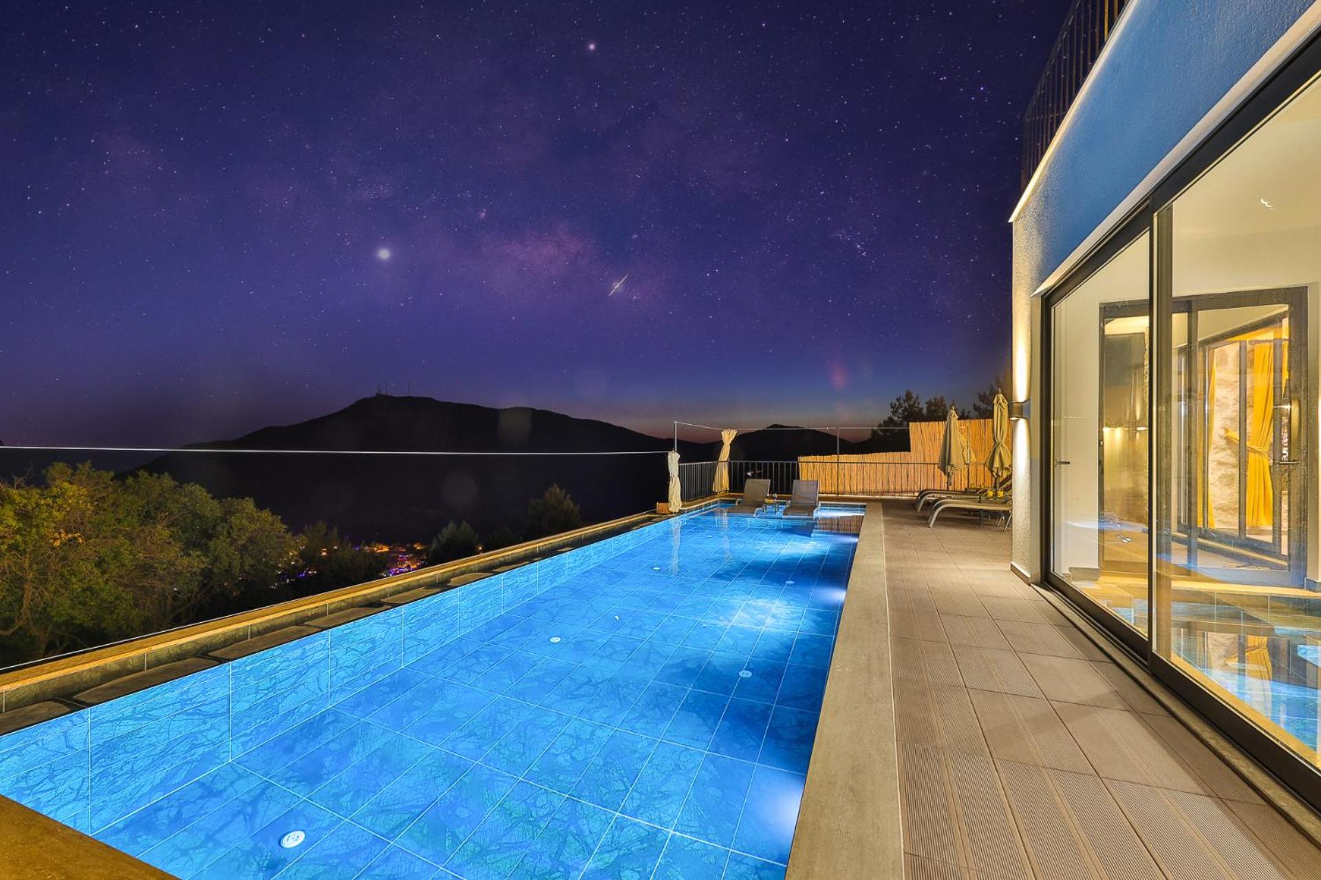 Villa mirador en Kas — recepcion & lobby
