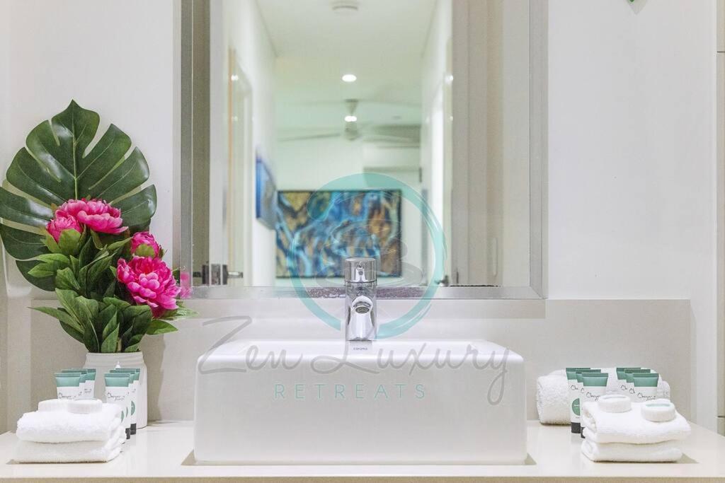 ZEN Crown Towers 3-BR Luxury Pad