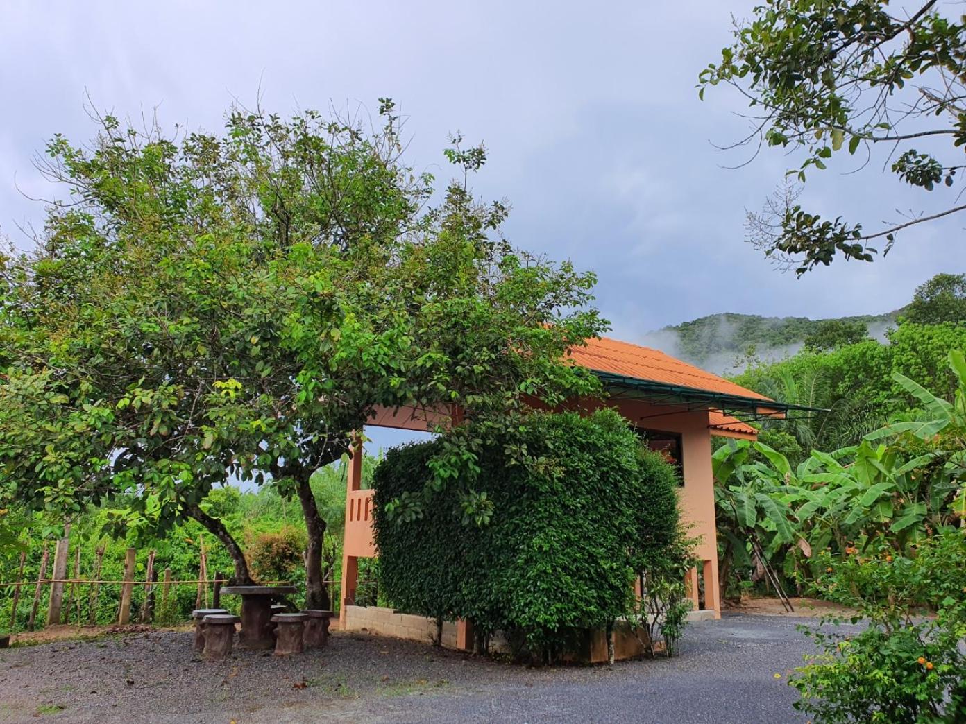 At Sichon Resort