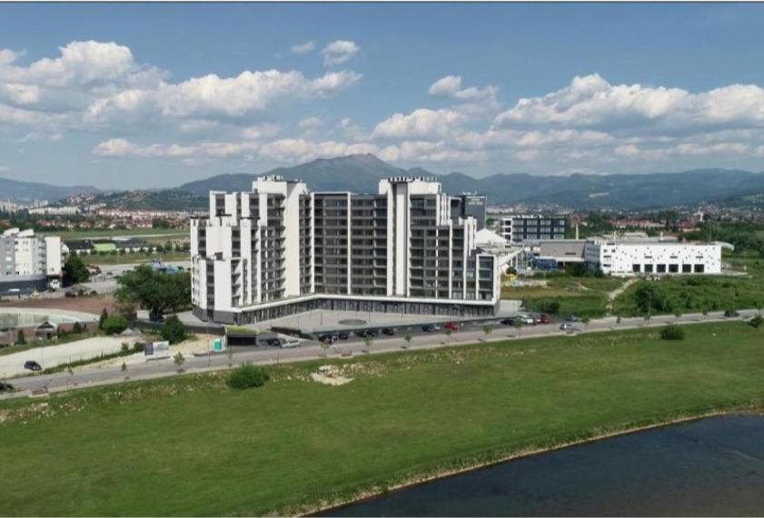 River Walk Sarajevo - Layan Apartment