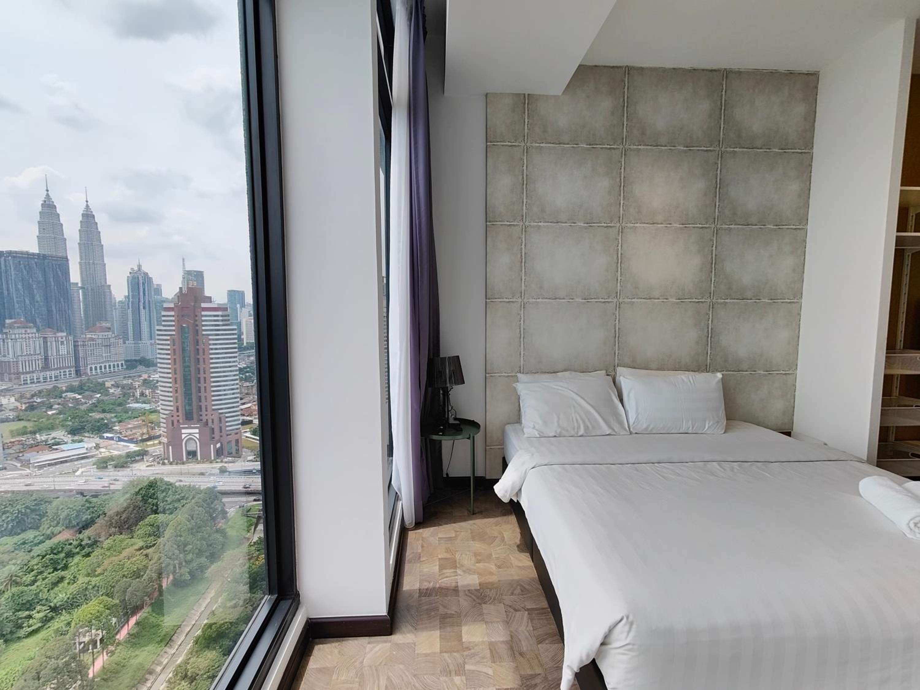 ExpressionZ Suites KLCC