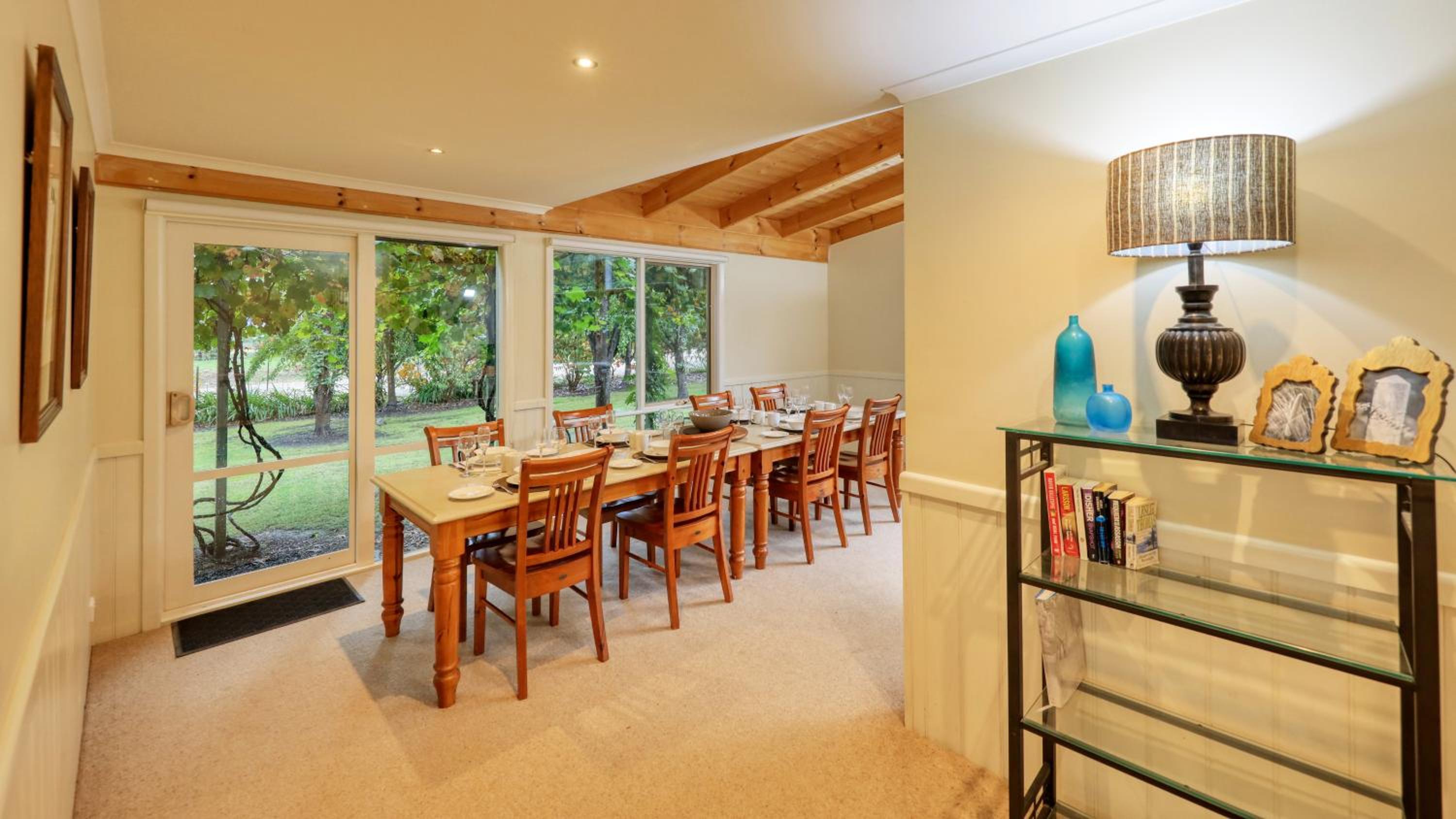 Beechworth Cedar Cottages
