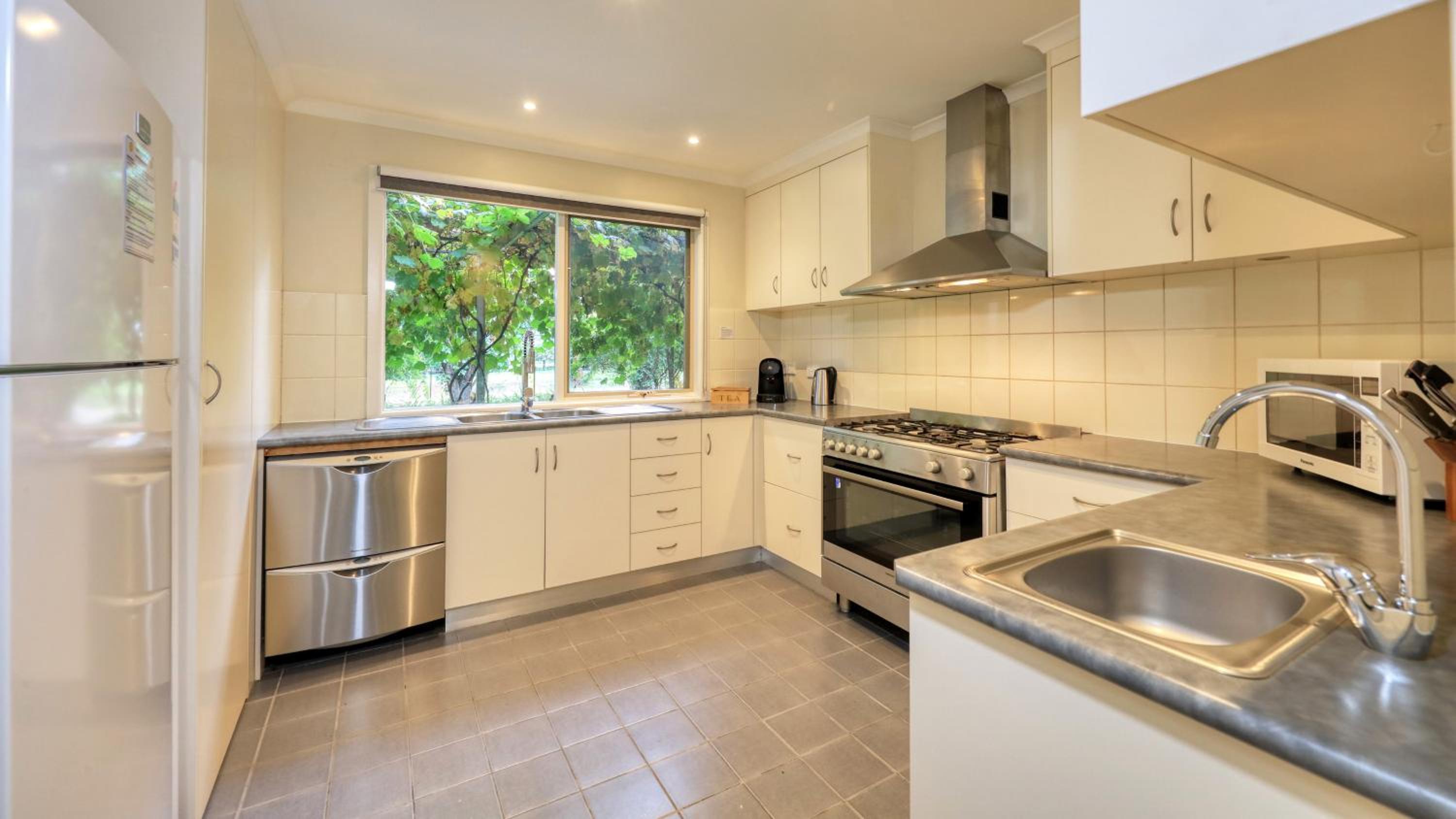 Beechworth Cedar Cottages