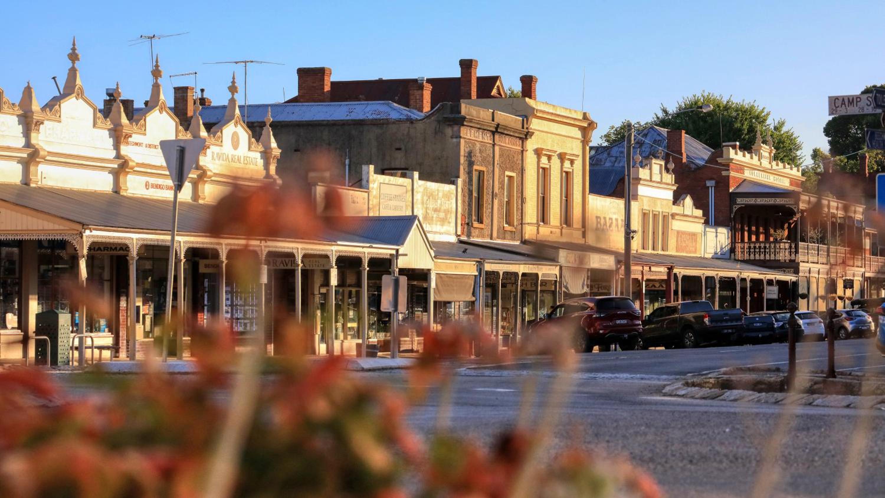 Beechworth Cedar Cottages