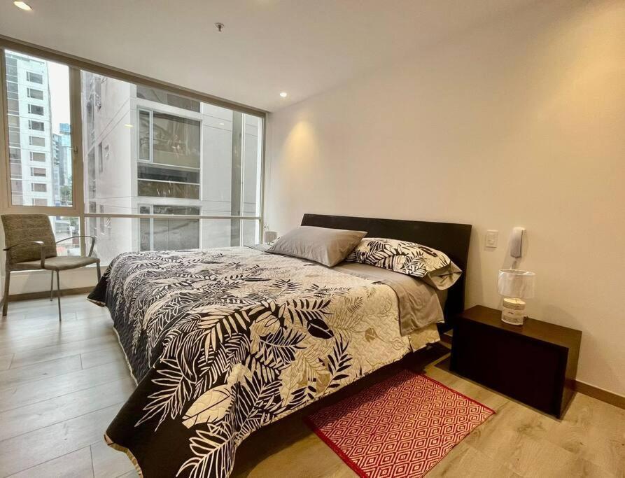 SPECTACULAR SUITE