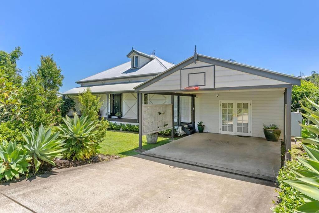 Large Family House including Self Contained Studio for AuPair or extended family