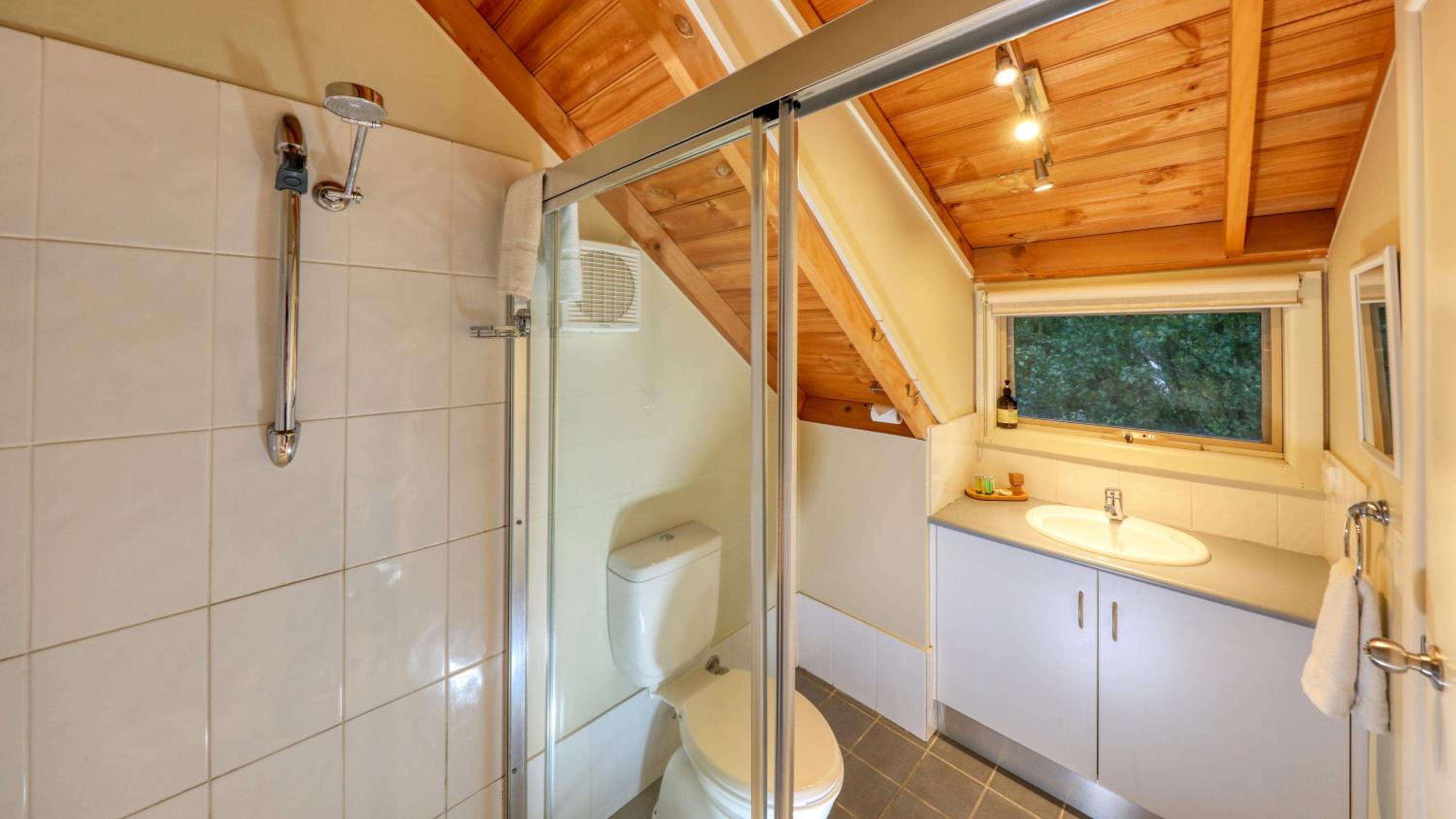 Beechworth Cedar Cottages