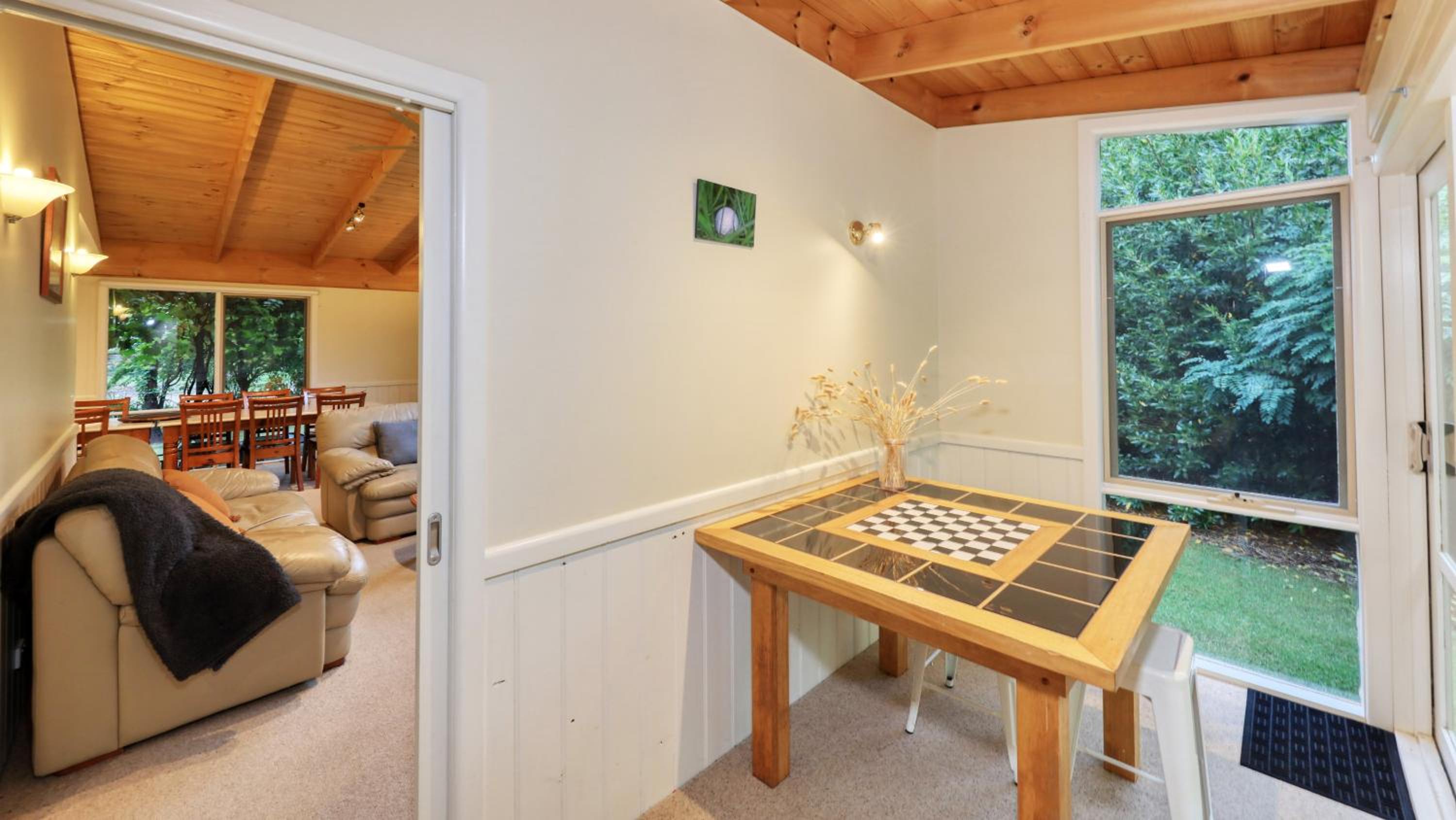 Beechworth Cedar Cottages