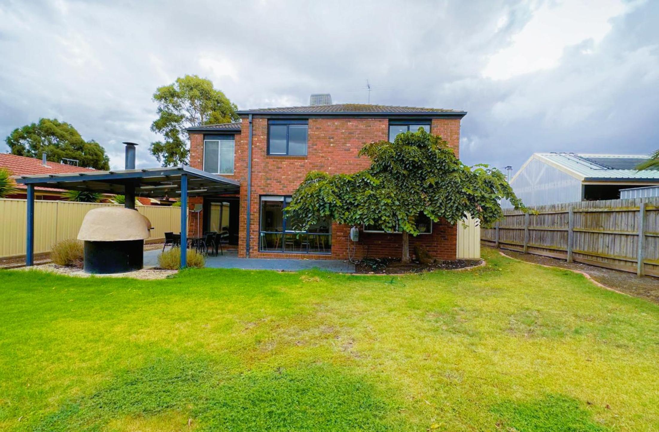 Hotel Near Airport And Easy To Melbourne Cbd