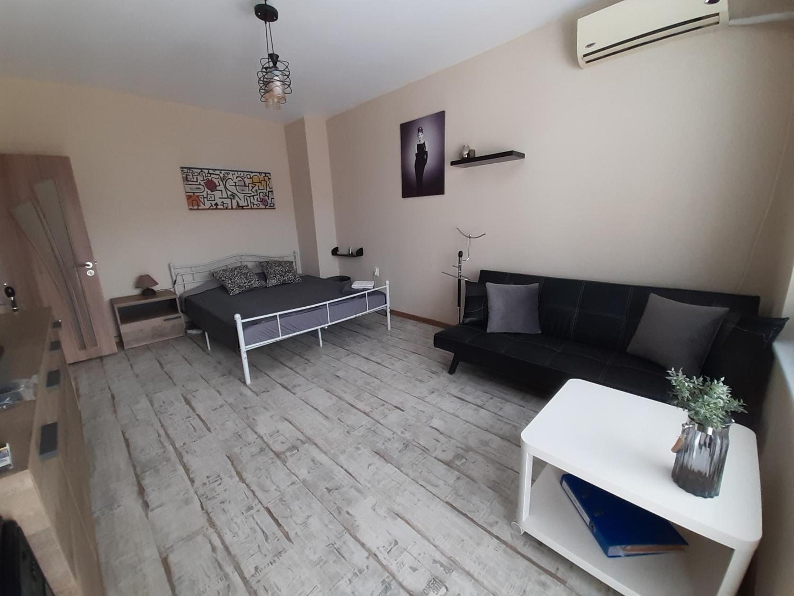 Lefterov's Guests Suite