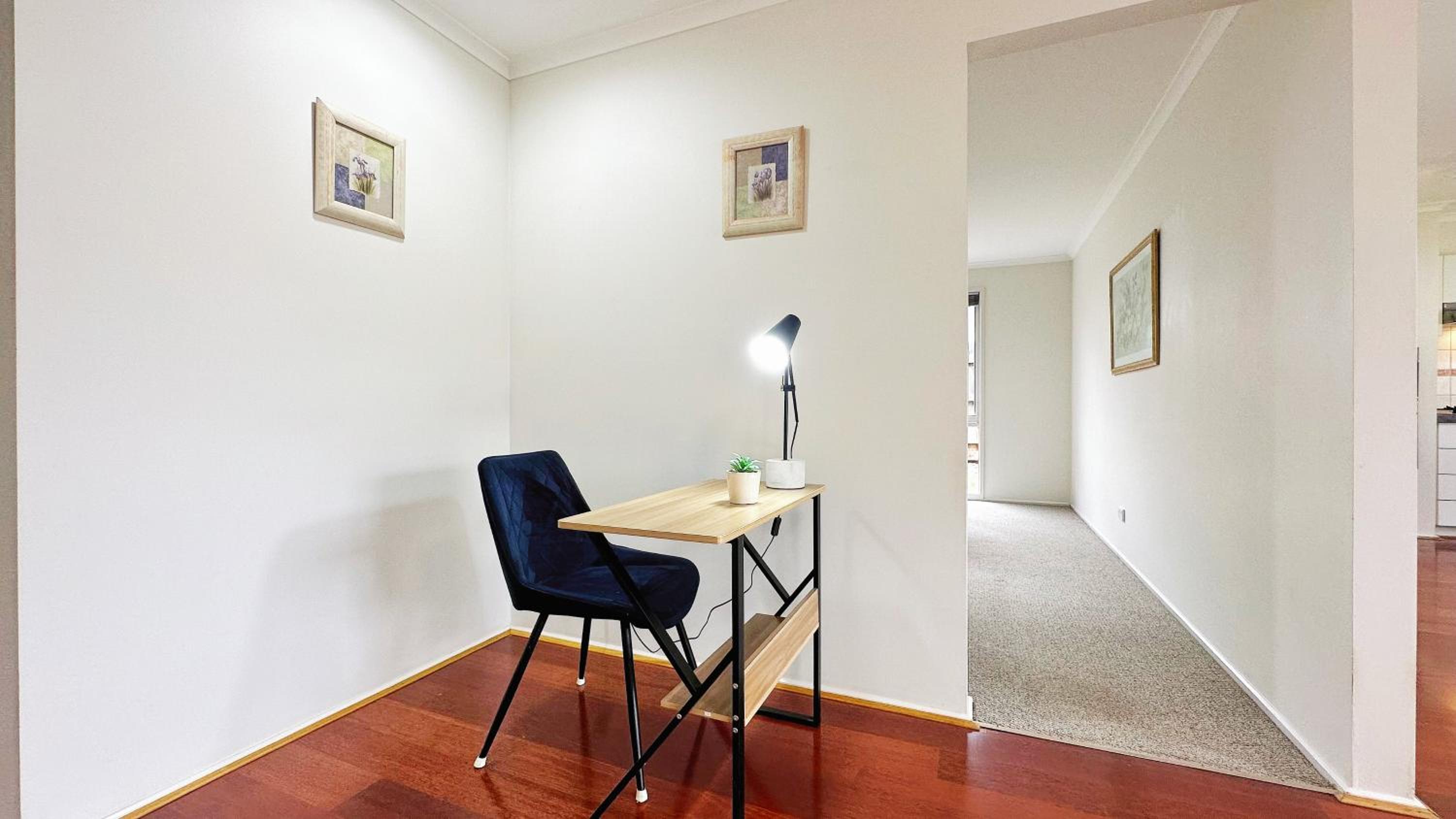 Near Airport and Easy to Melbourne CBD by GoodLive