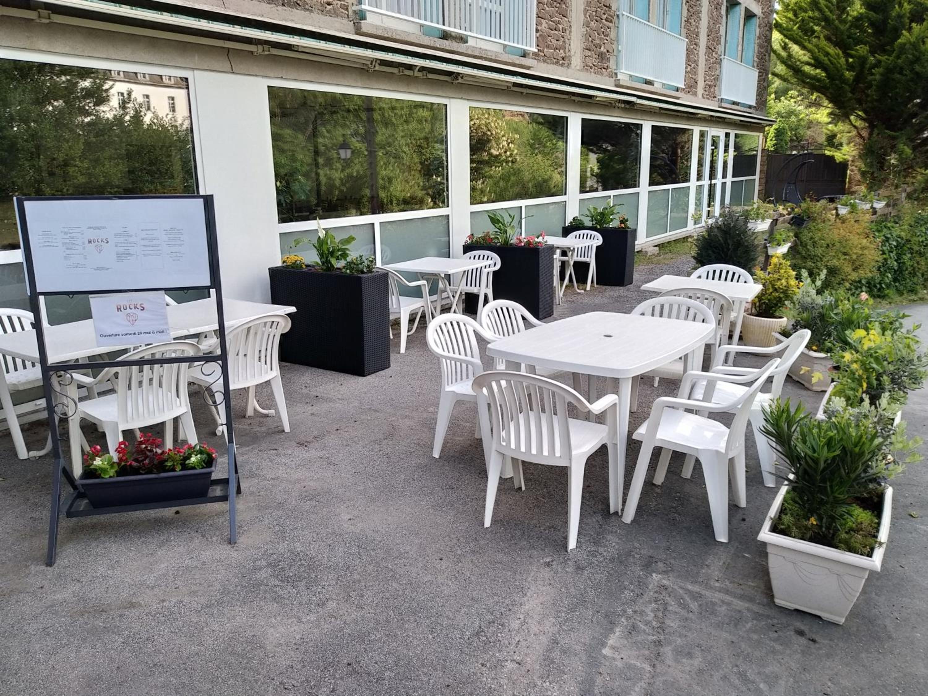 outdoor BBQ area