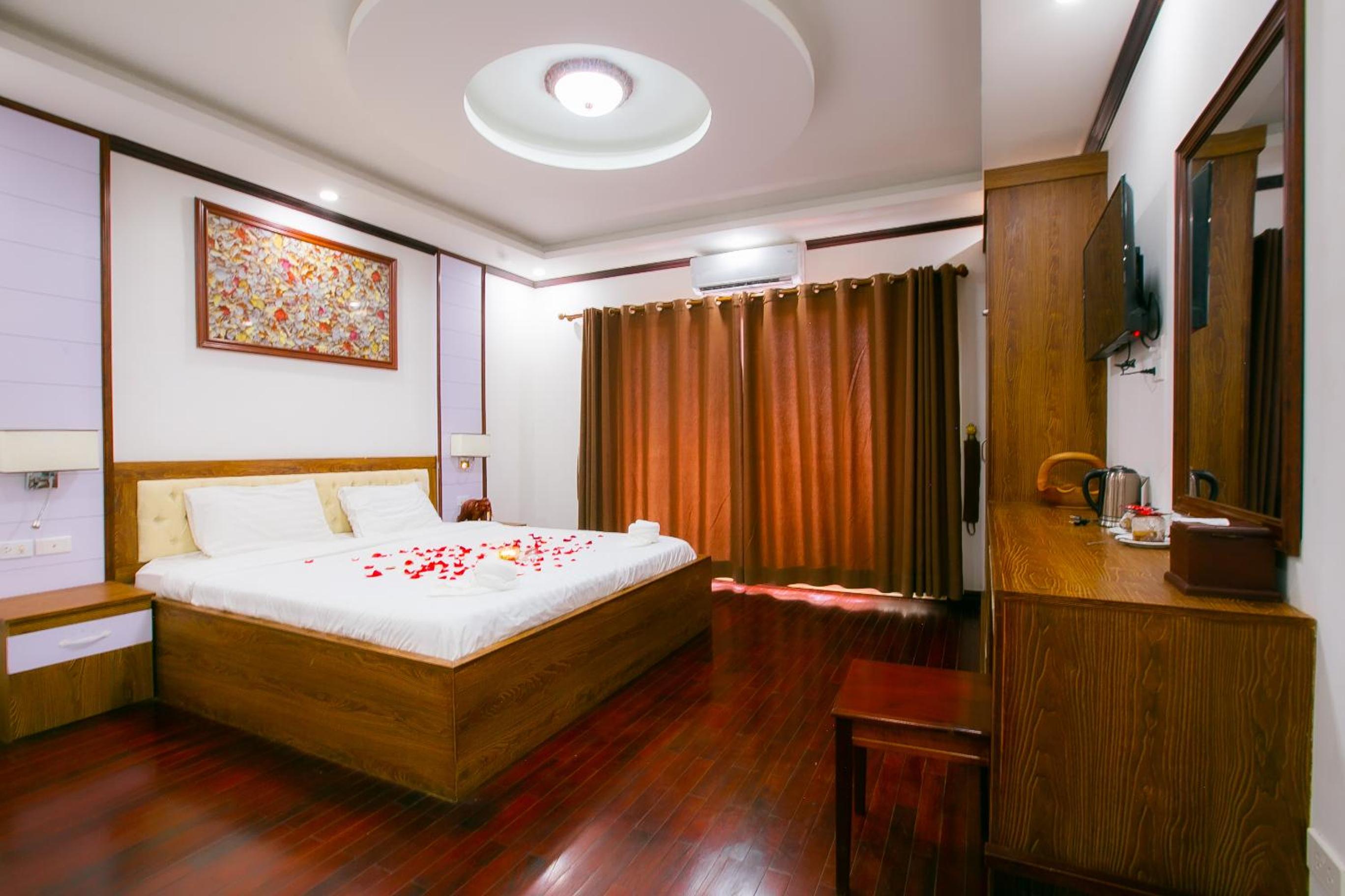 Ruby Hotel & Hostel view 2