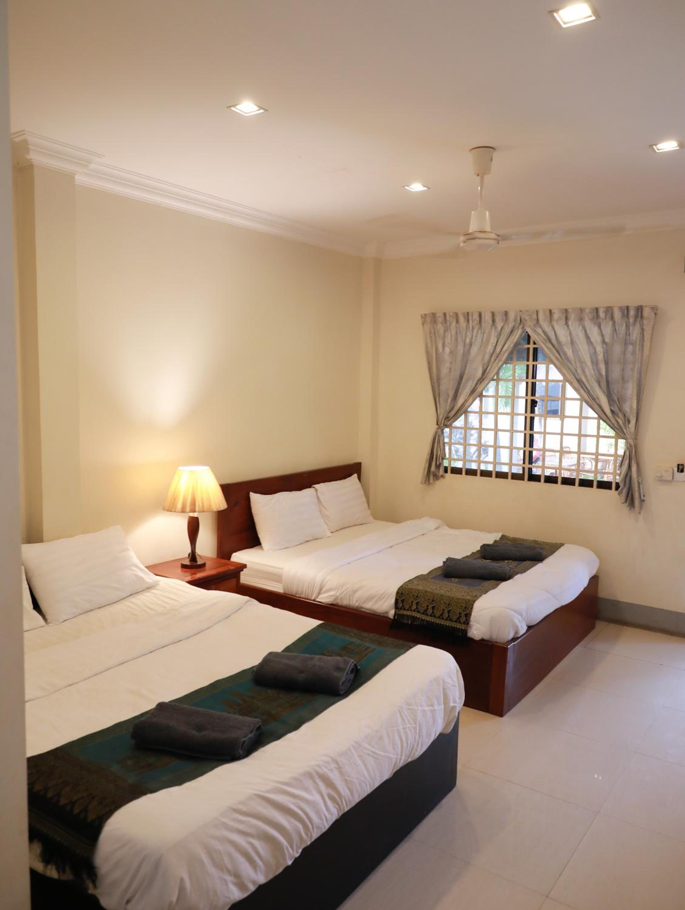 BLANK GUEST HOUSE view 2