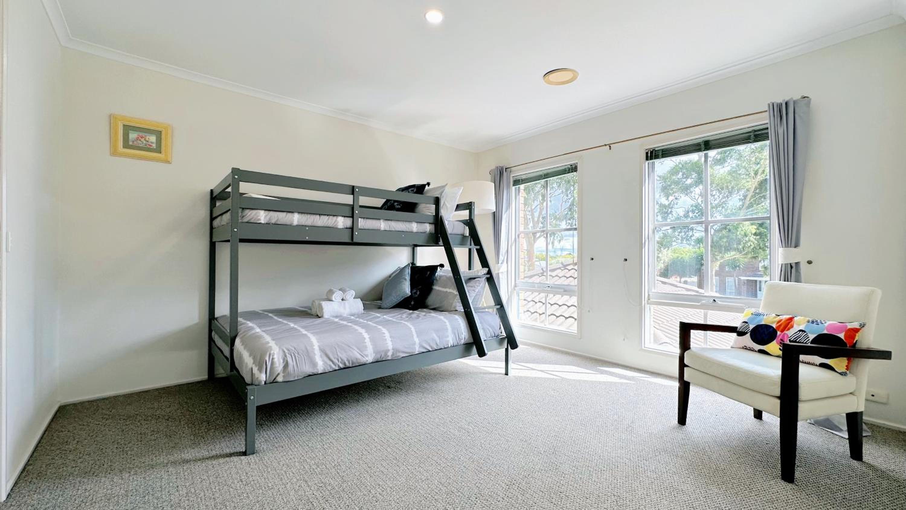 Near Airport and Easy to Melbourne CBD by GoodLive