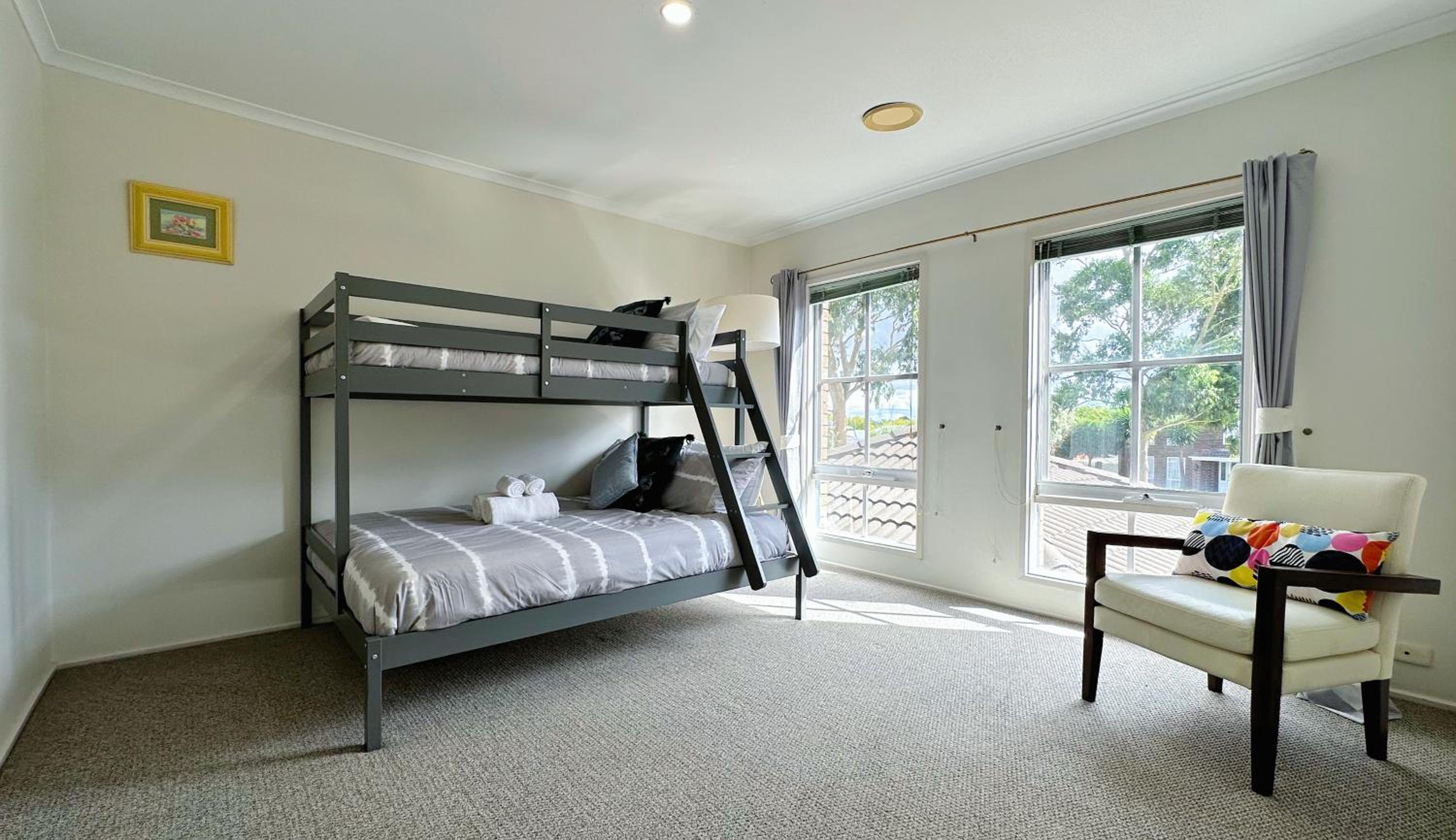 Near Airport and Easy to Melbourne CBD by GoodLive