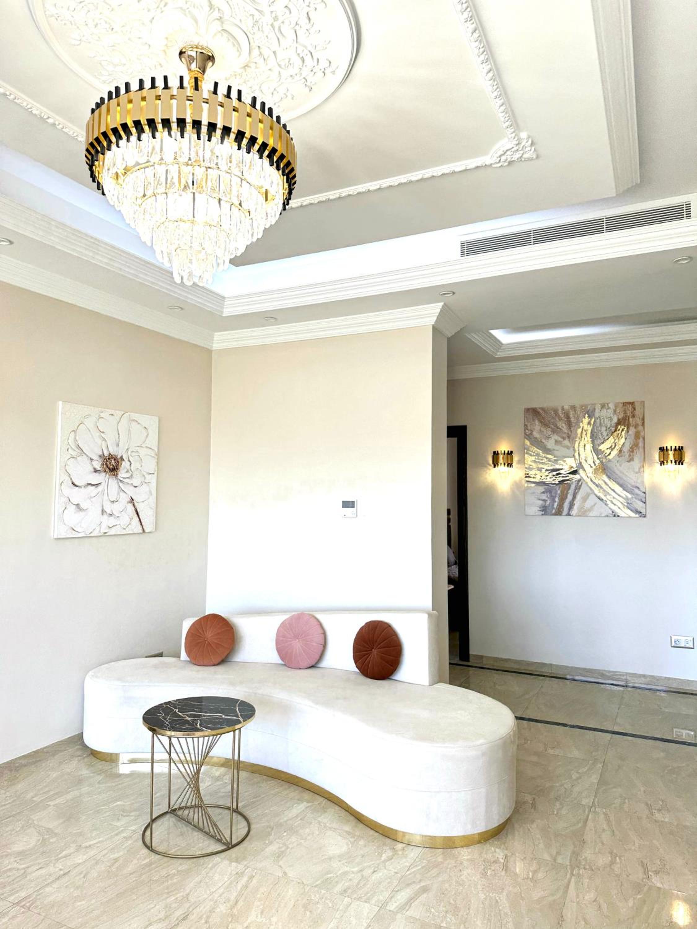 Lovely 3 Bedrooms Fully Equipped With Central Ac view 4