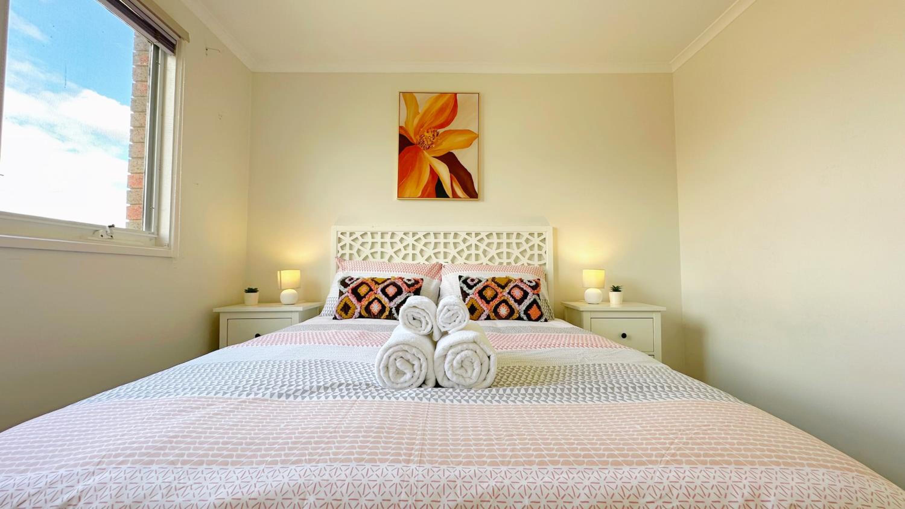 Near Airport and Easy to Melbourne CBD by GoodLive