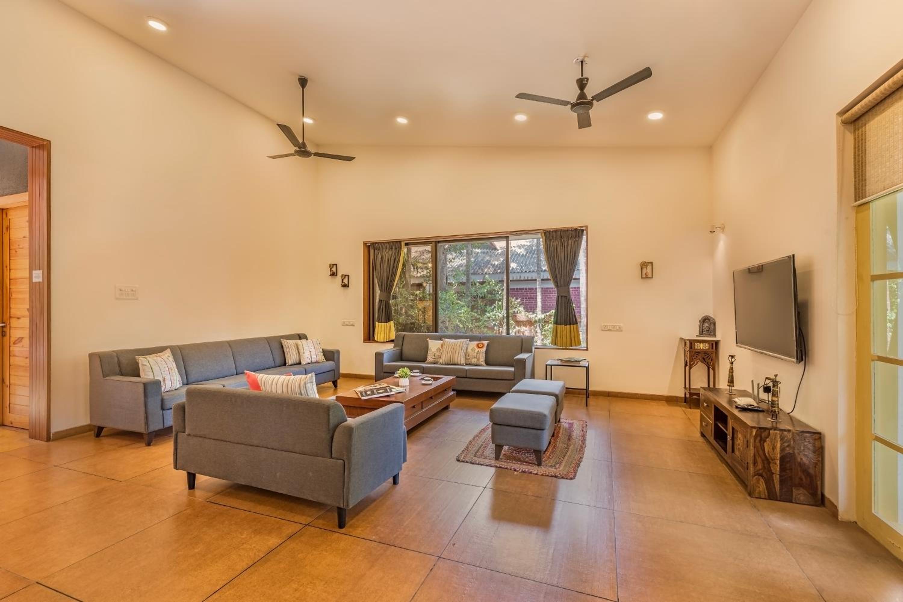 SaffronStays Beach Blues, Alibaug view 4
