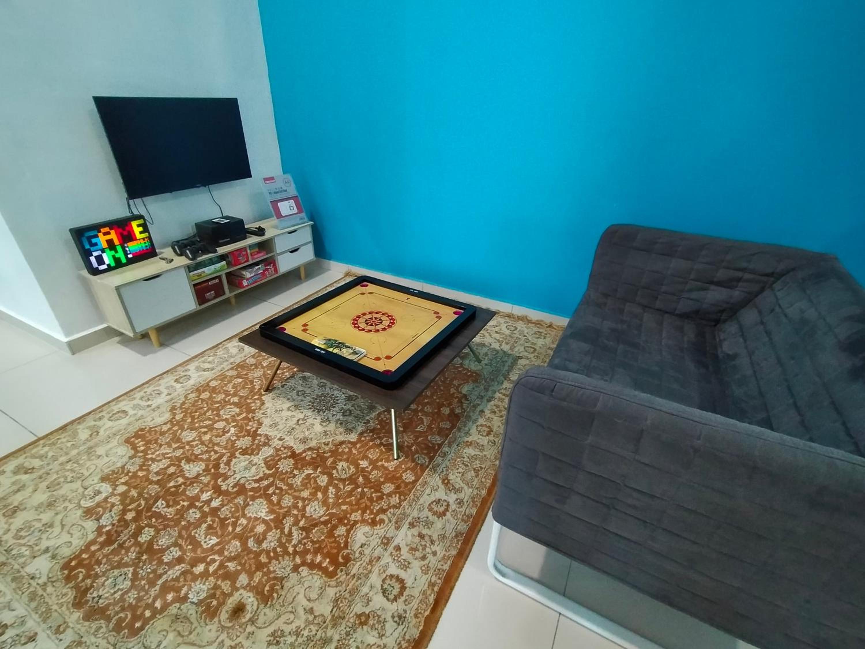 Homestay 88A Melaka for 9 pax with Private Pool, Smart TV, Netflix and Wifi