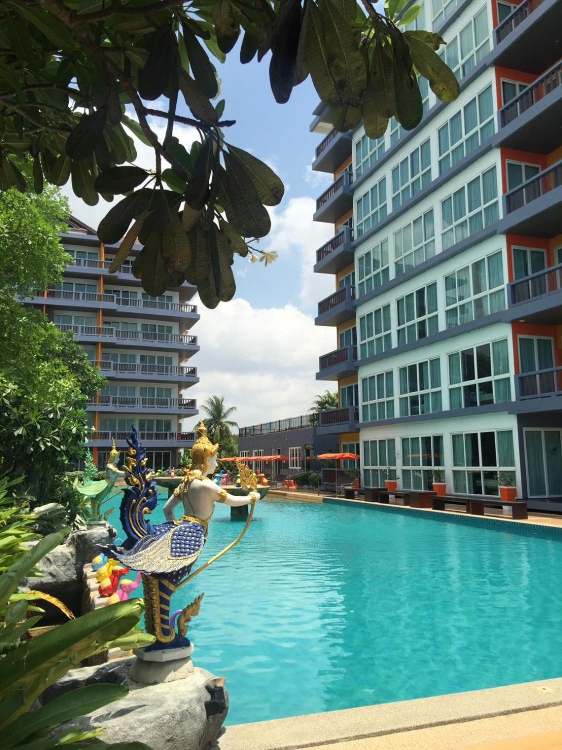 swimming pool