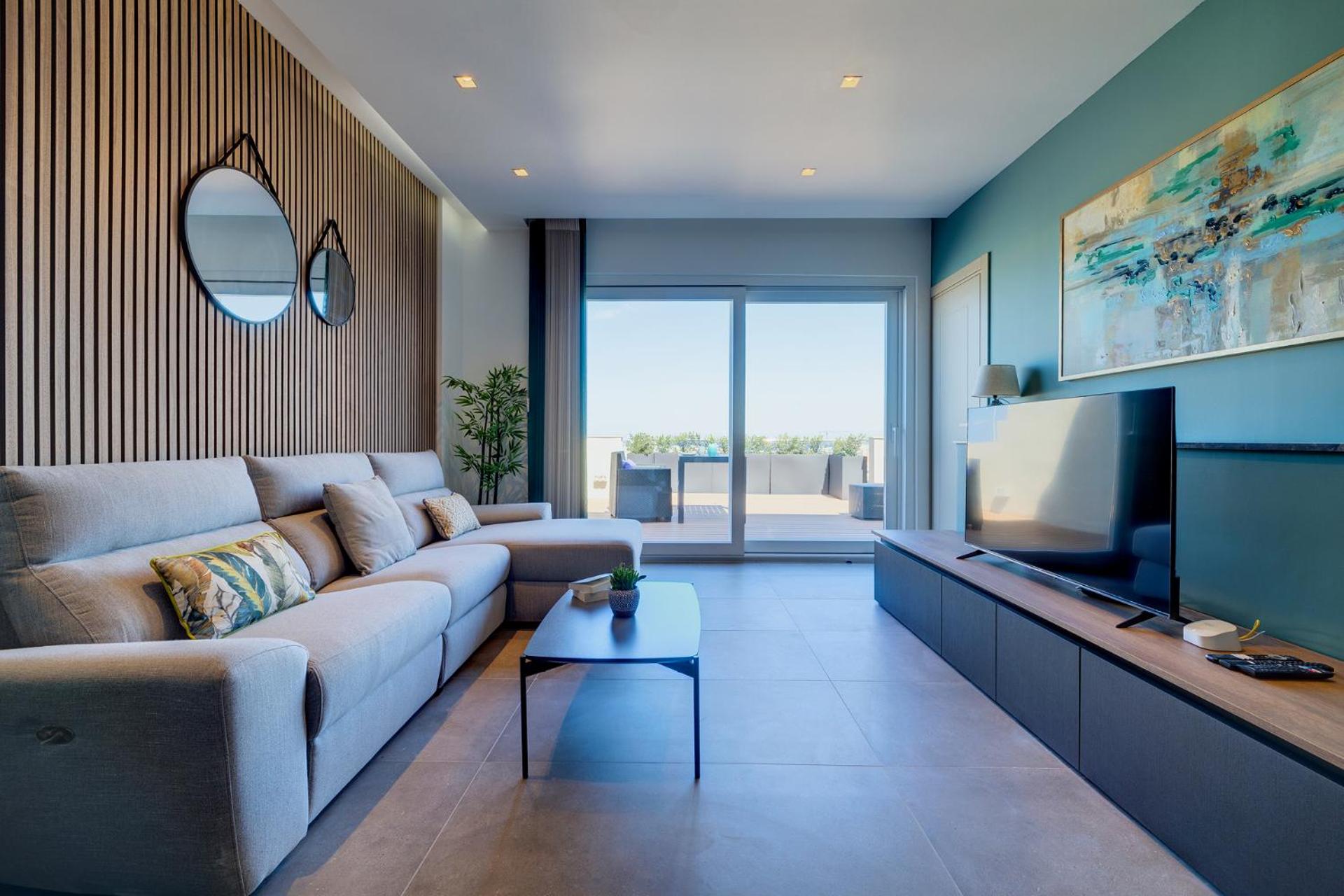 Luxury Penthouse with Terrace and Views photo 2