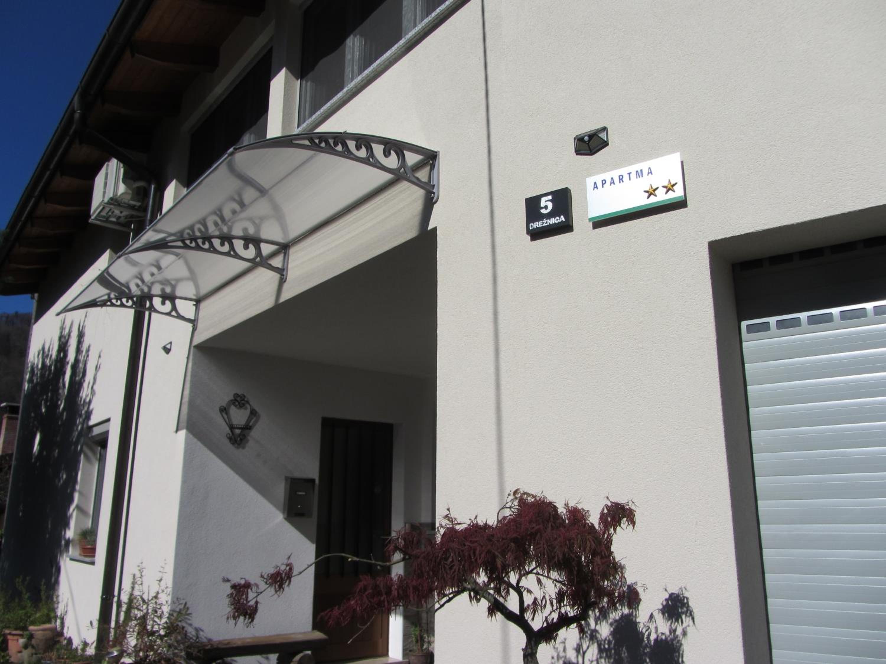 Apartma Vilma view 5