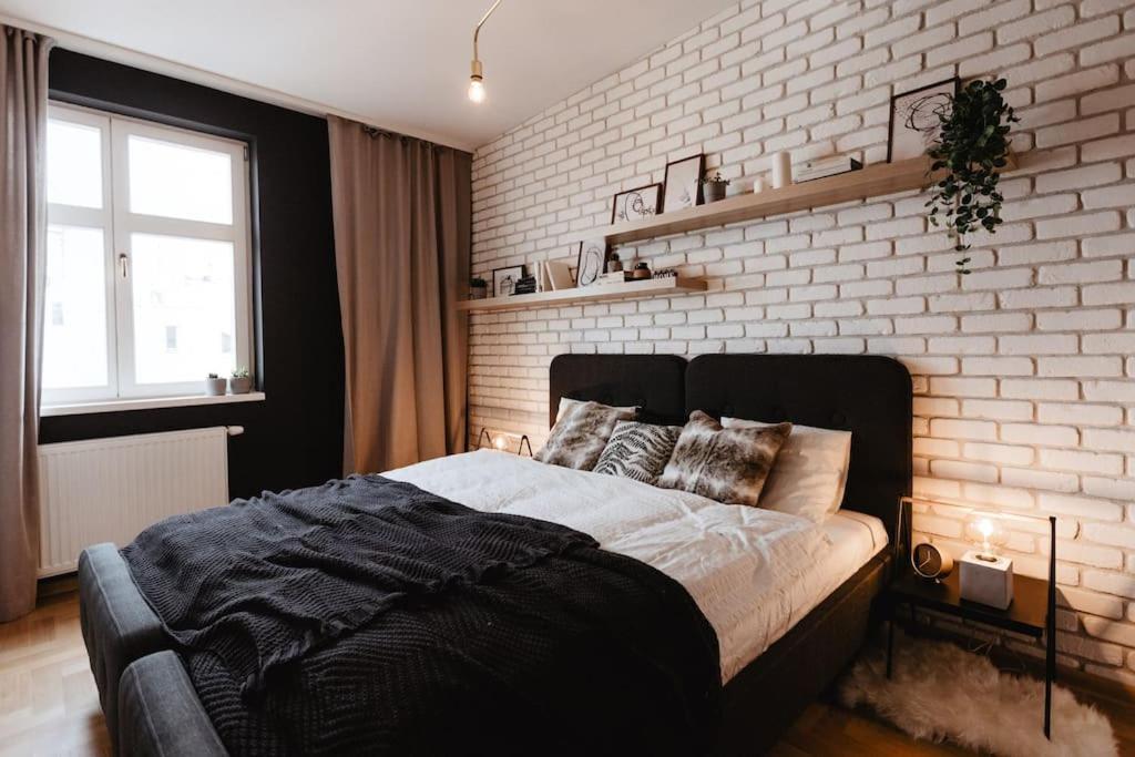 Loft apartment with balcony in centre