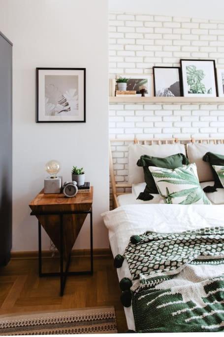 Loft apartment with balcony in centre