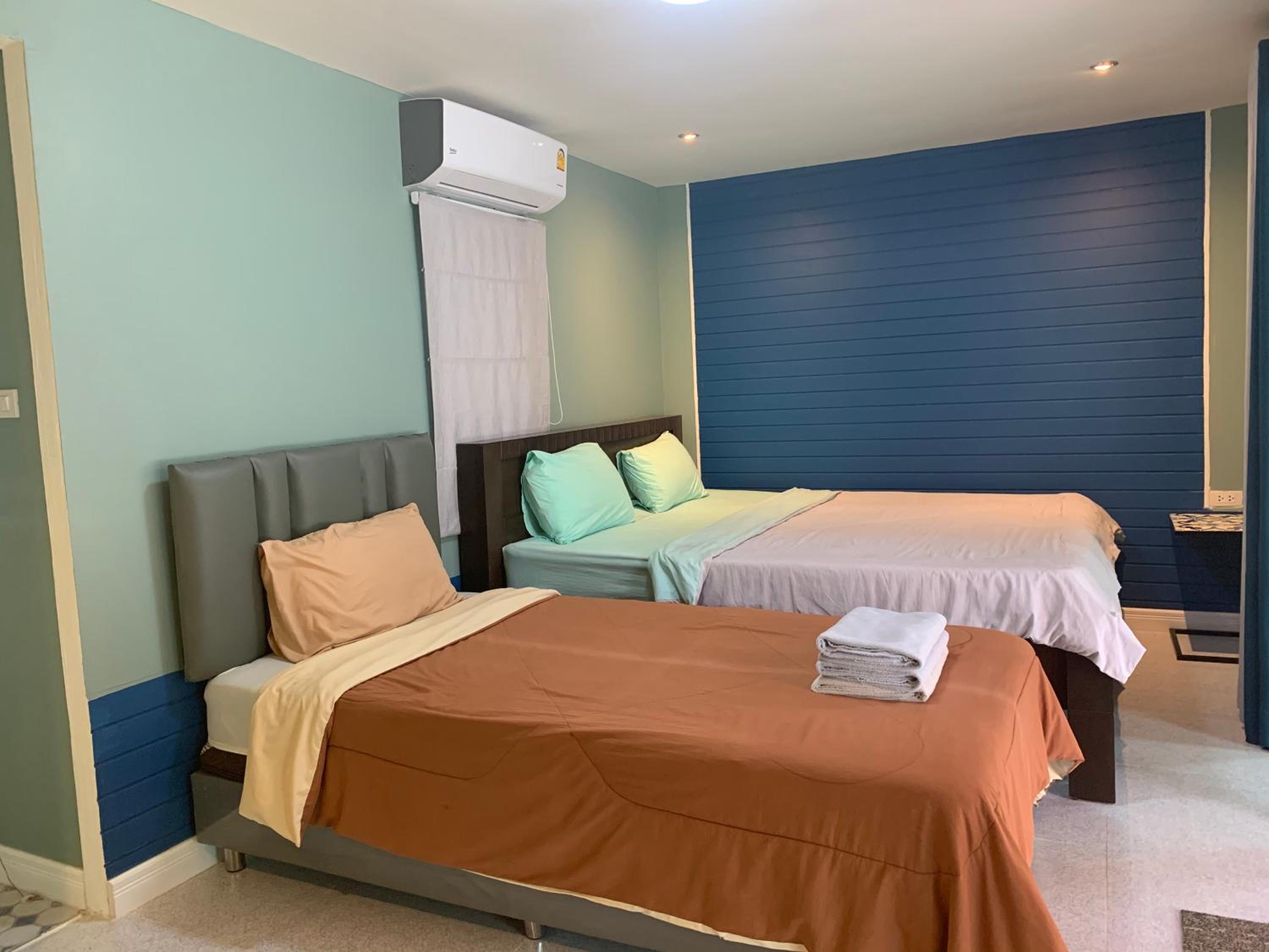 Rayonghouse Resort
