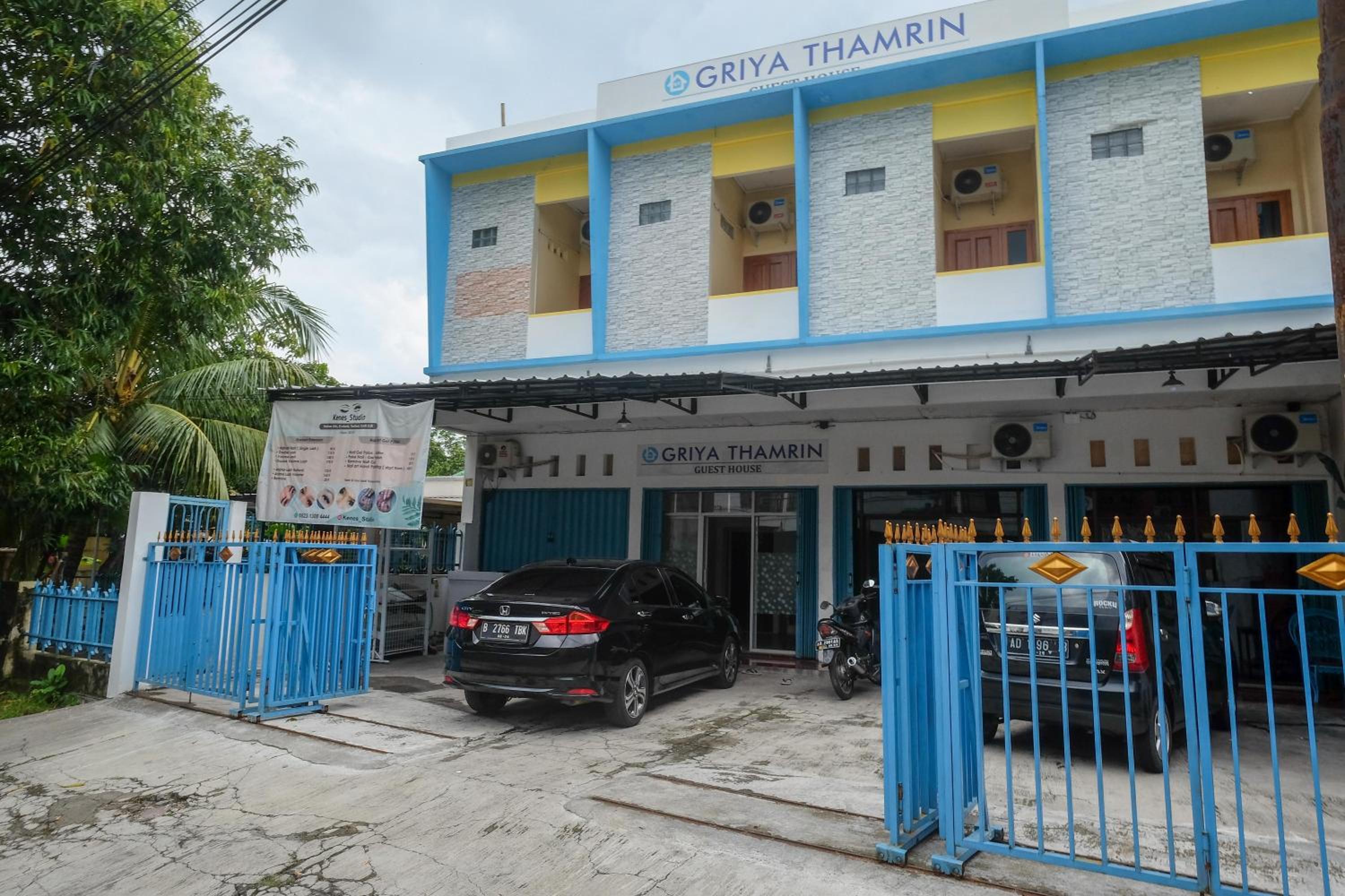 RedDoorz Syariah @ Griya Thamrin Manahan Solo