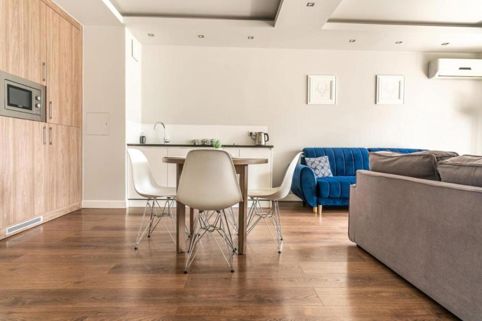 Golden Apartments - Browary Warszawskie Elegant & Cozy in Central Warsaw Wronia