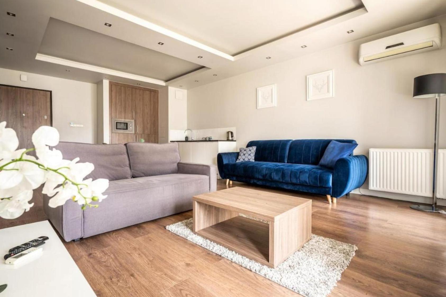 Golden Apartments - Browary Warszawskie Elegant & Cozy in Central Warsaw Wronia