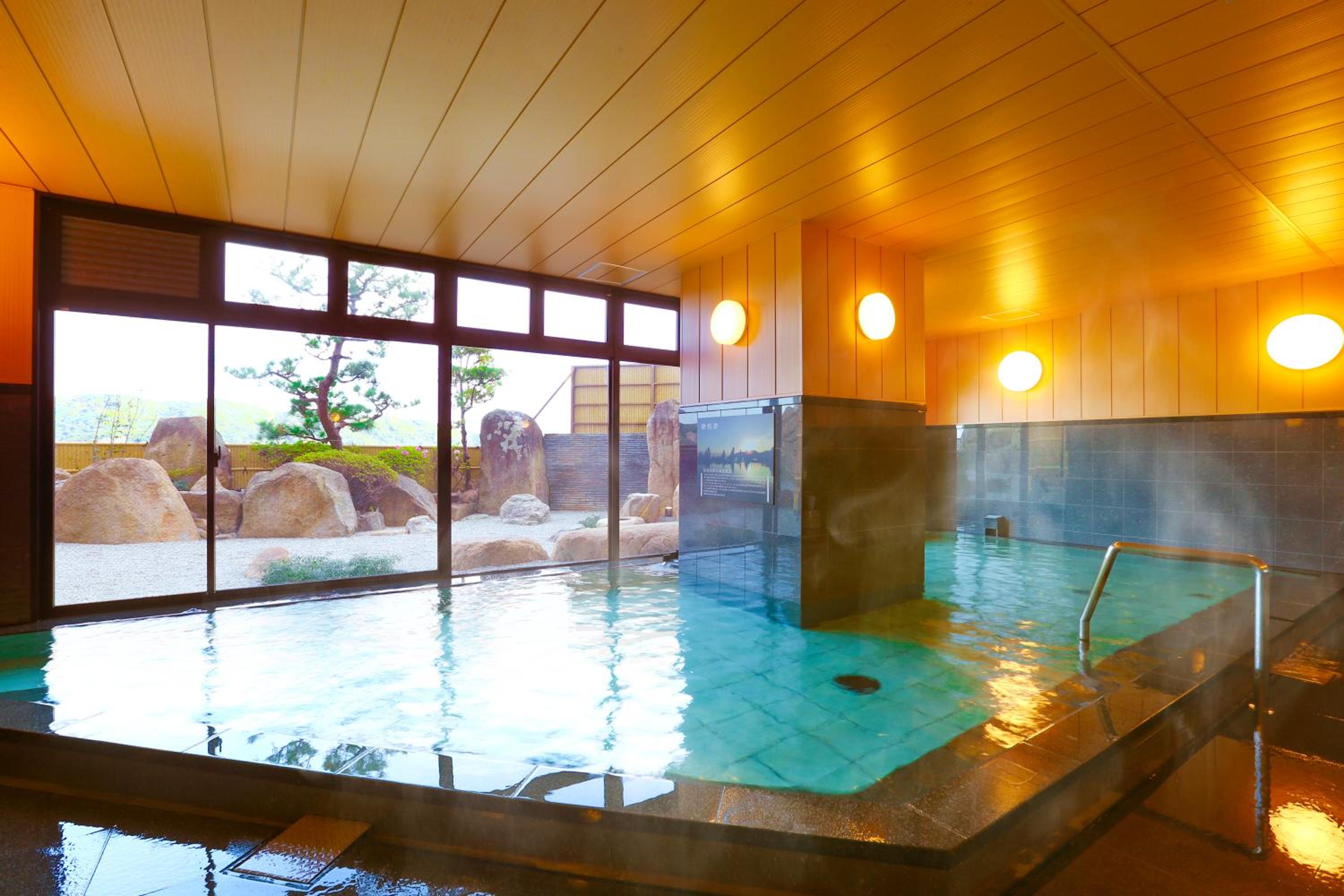 Ooedo Onsen Monogatari Nanki Kushimoto