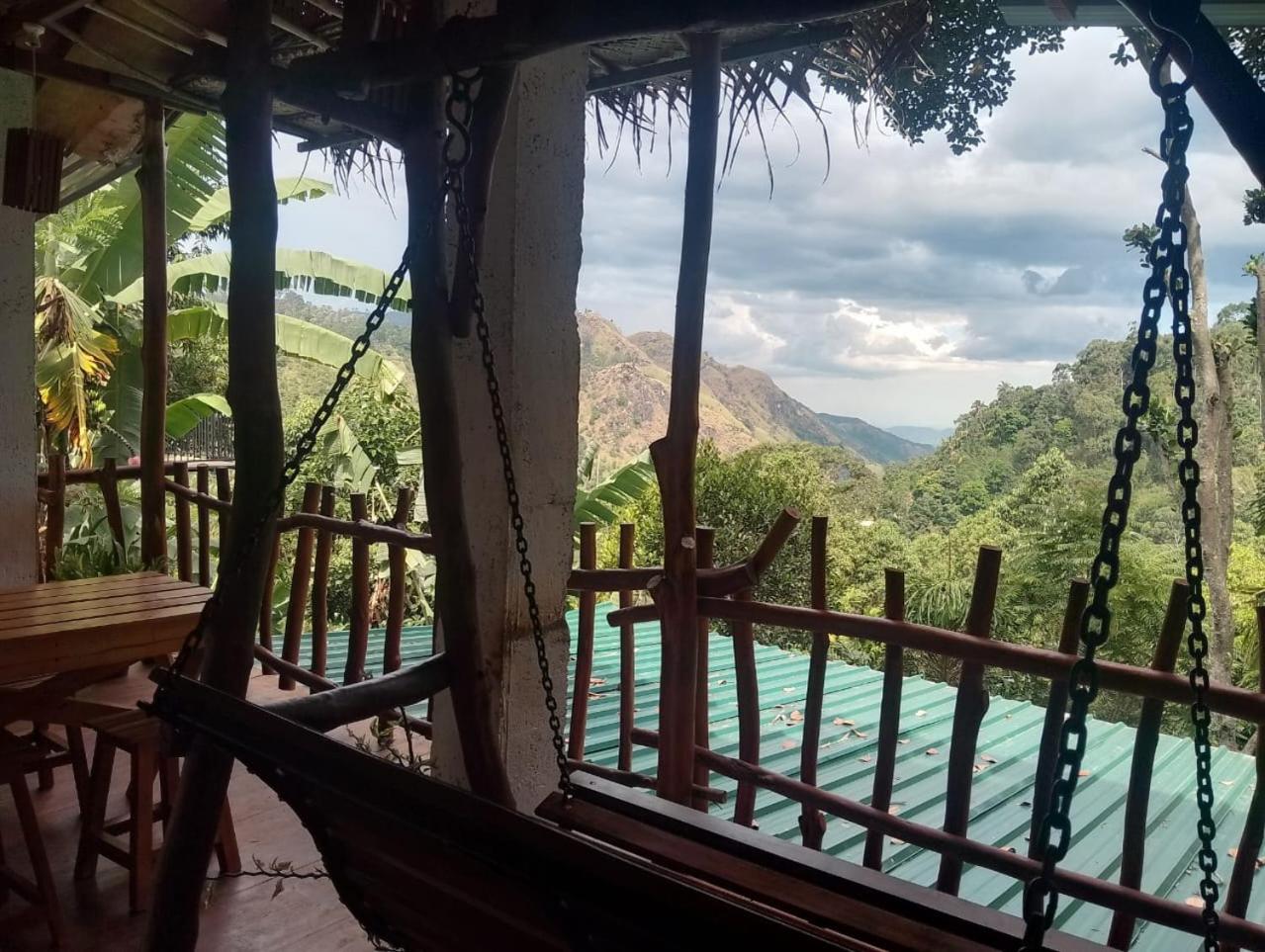 Mid Scenery Home Stay