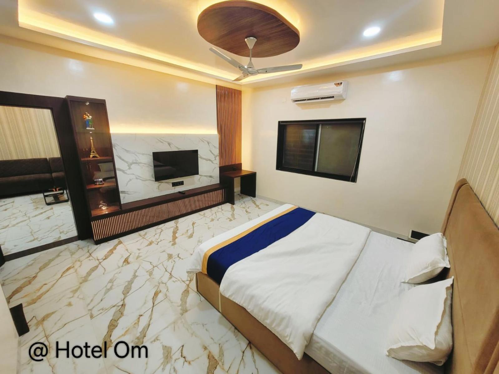 Hotel Om view 2