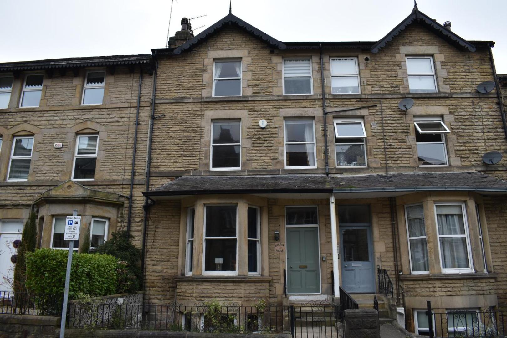 Photo 44