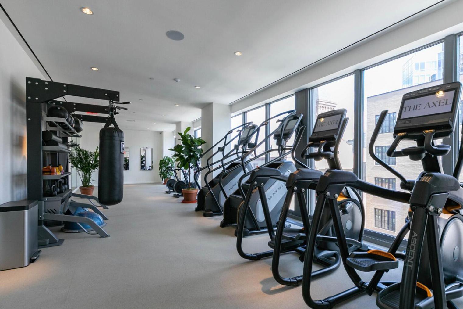 Clinton Hill studio w gym pool wd nr Barclays NYC-1021 view 5