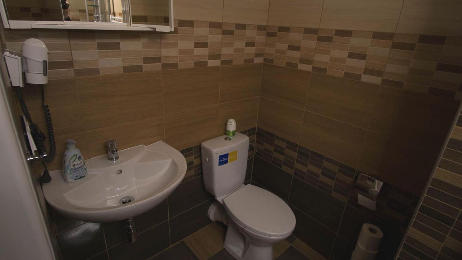 School Apartment - Your Unique Place in Prague by metro Vyšehrad