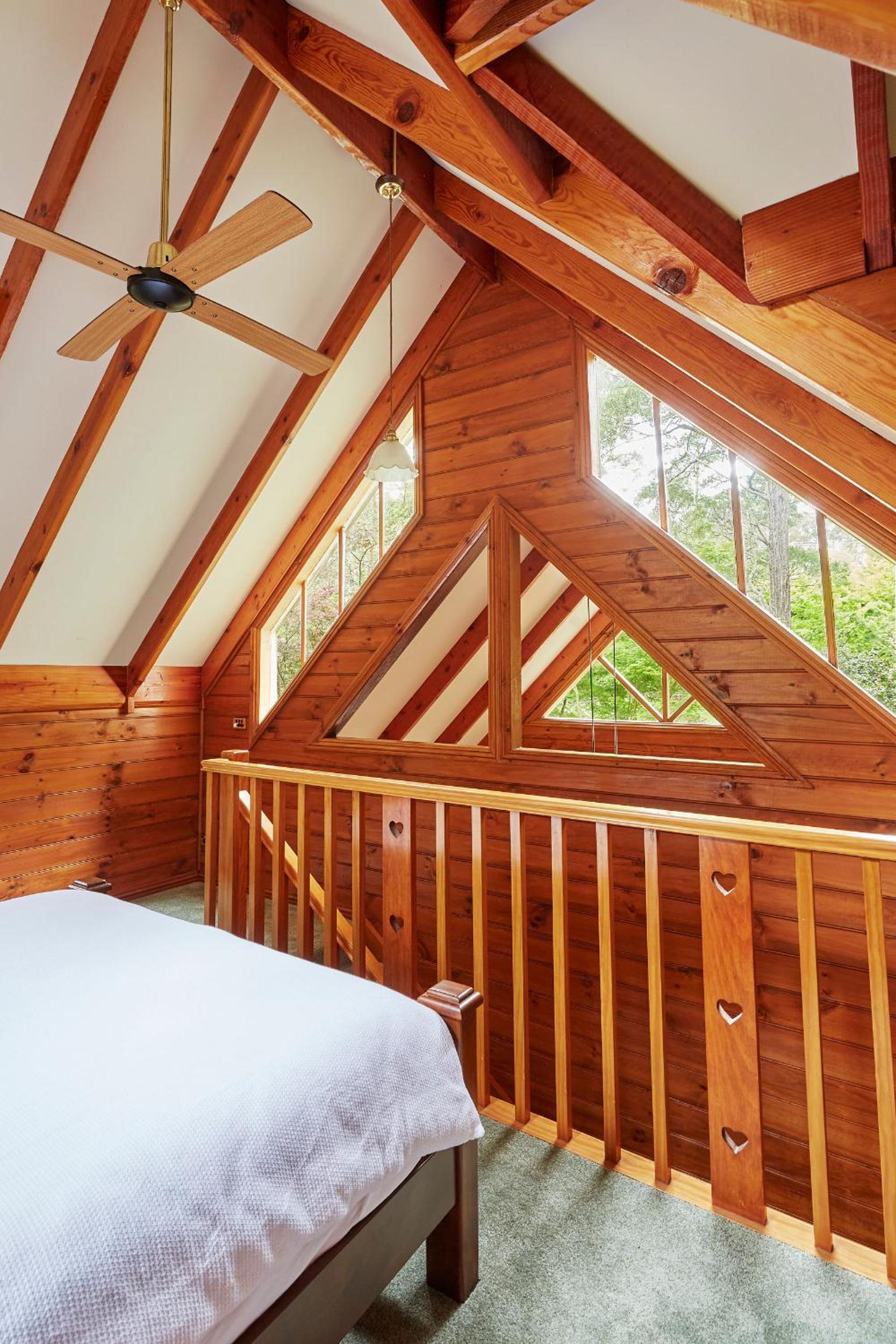 Fernhem Cottages- Love in the Mist