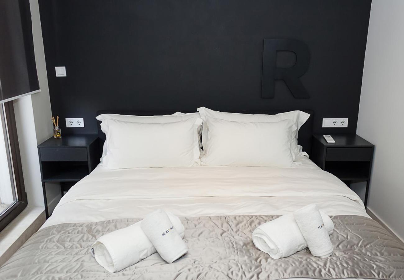 Three private apartments near Port of Varna by Flat Mаnager