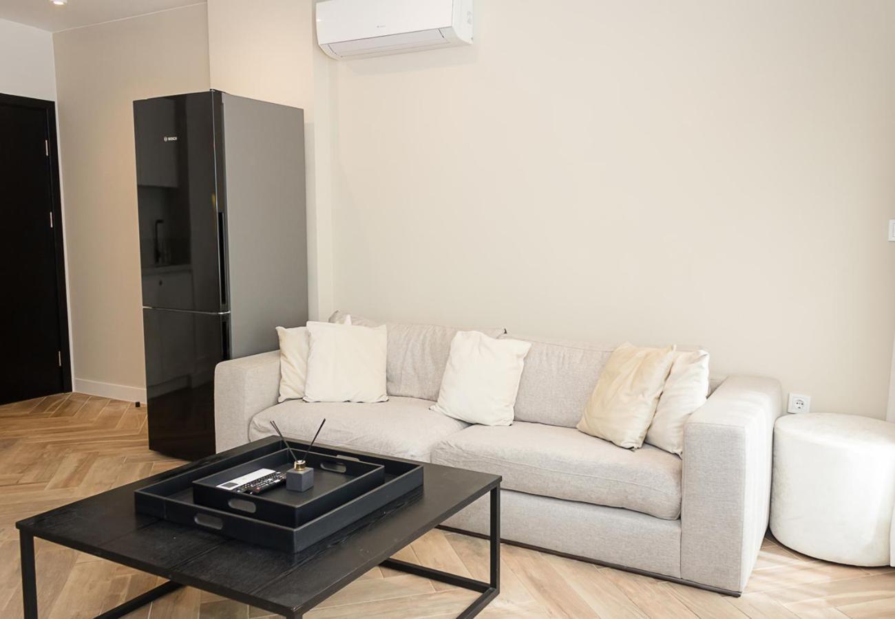 Three private apartments near Port of Varna by Flat Mаnager
