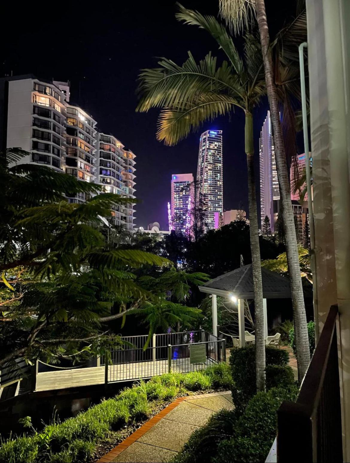 Paradise Island Resort Surfers Paradise - Garden Suite