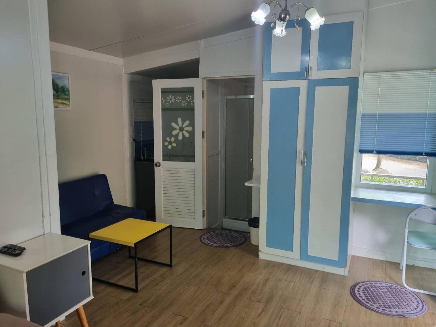Rayonghouse Resort