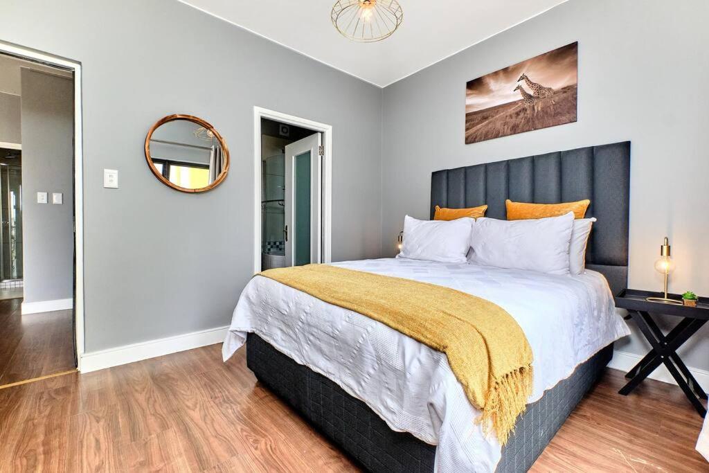 2 Bedroom Furnished Luxury Apartment With Inverter