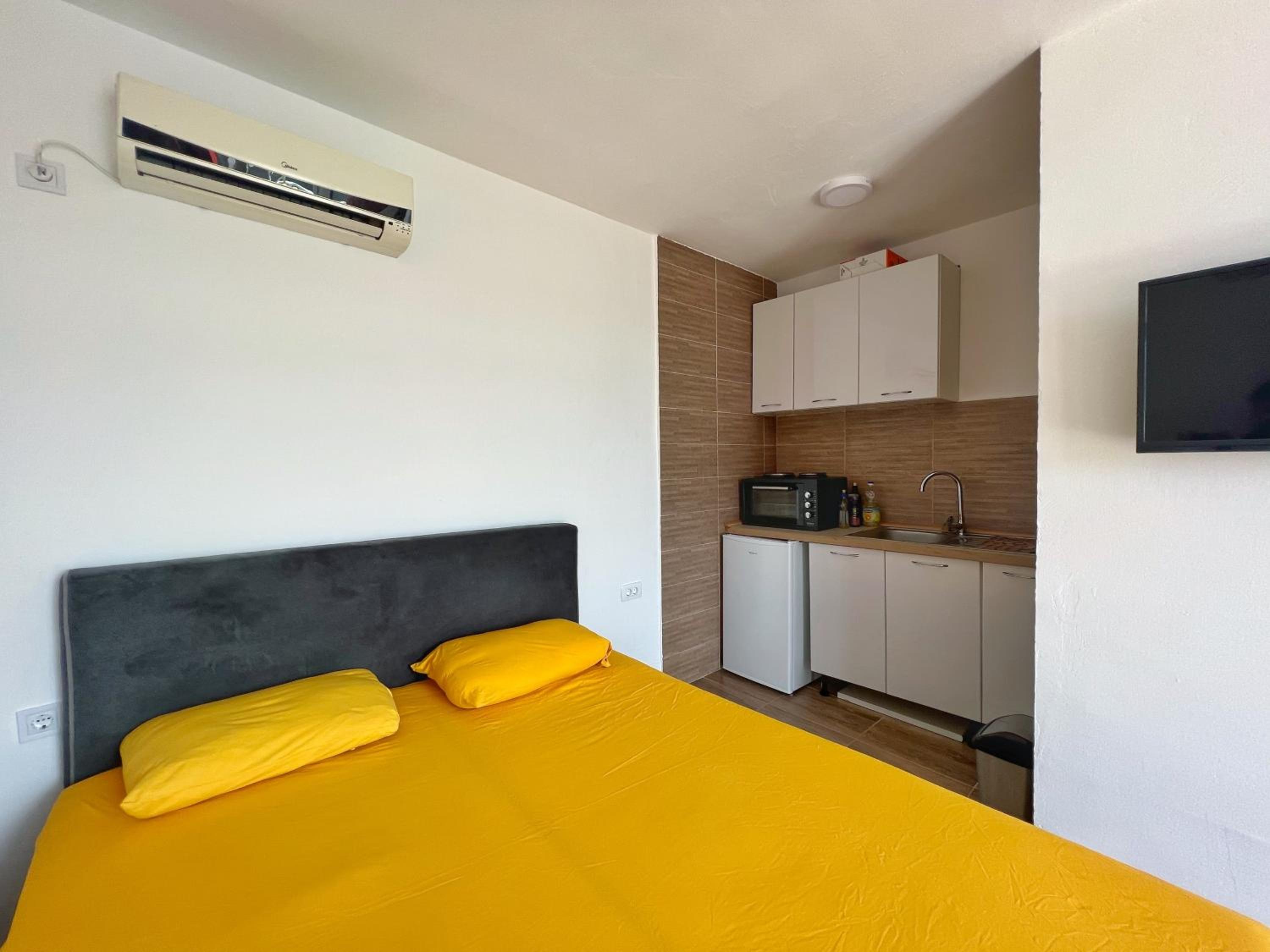 JG Studio apartment
