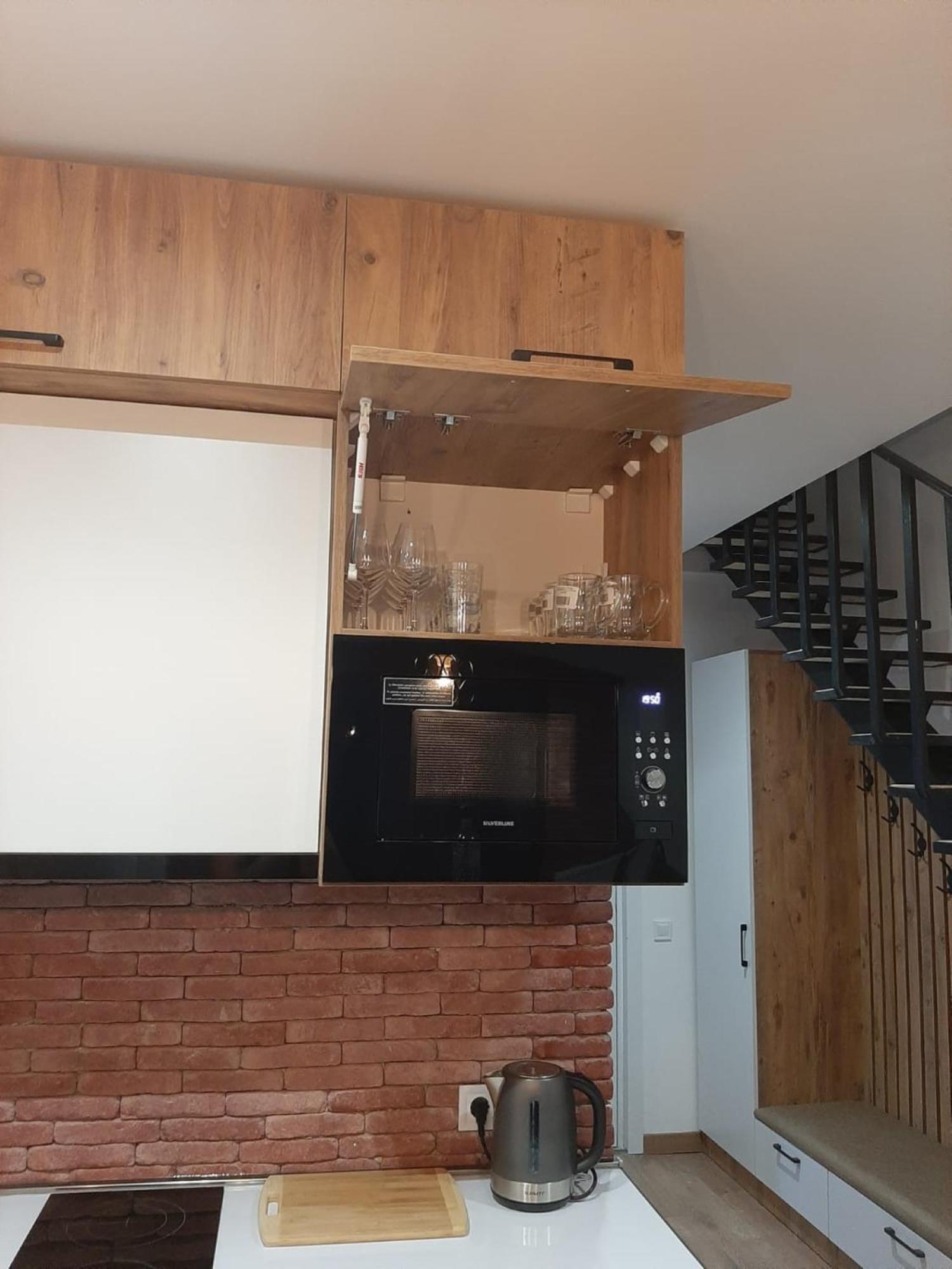 Matt & Sarah’s Cozy Family Duplex
